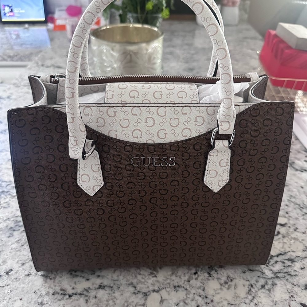 Guess Brown and White Women's Bag
